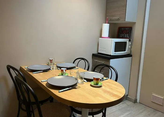 Maisonnette Intime Et Conviviale